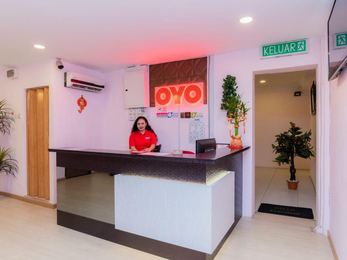 Oyo 44026 98 Hotel Johor Bahru Exterior foto